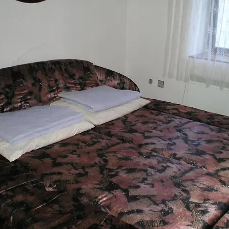 Holiday home Holiday Bzi Dolni Bukovsko